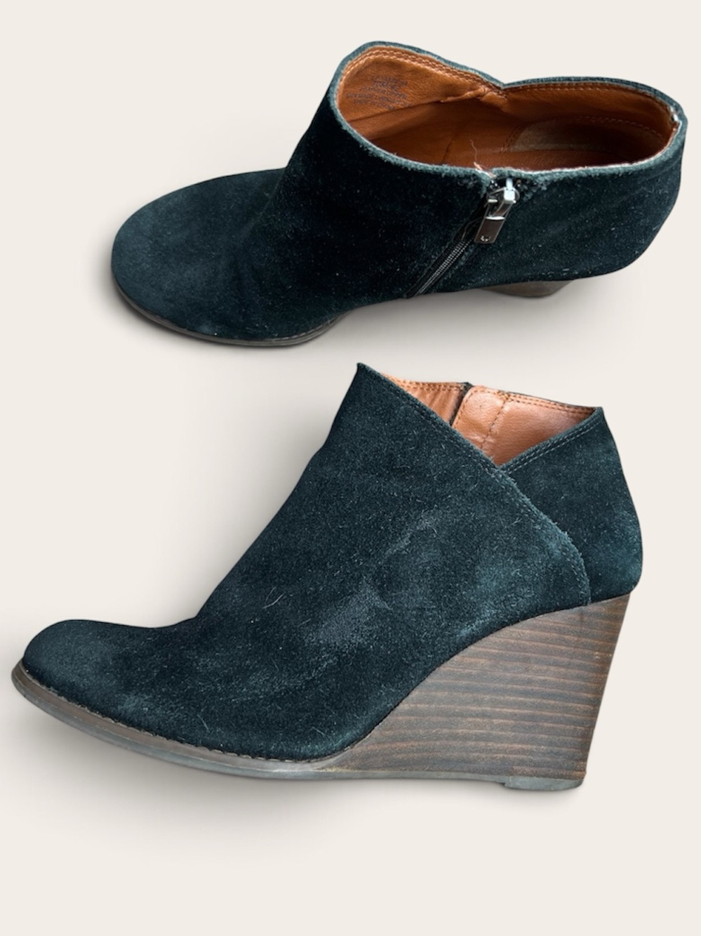 Lucky Brand Yakeena Black Suede Wedge Booties Boots Size 10 - Picture 1 of 8